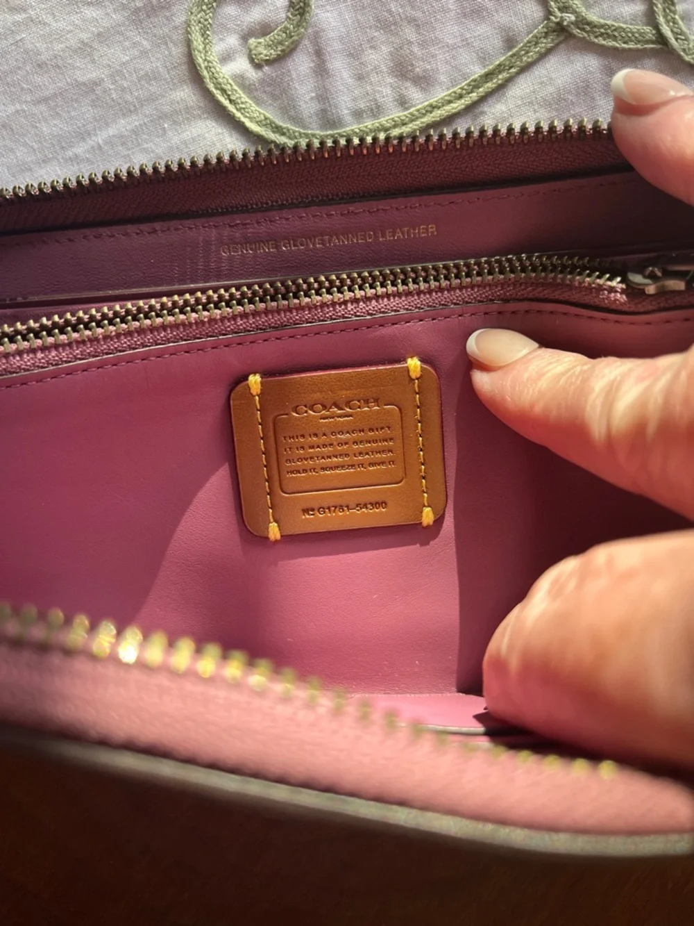 COACH Dusty Rose Leather Zip Wallet - Picture 2 of 5
